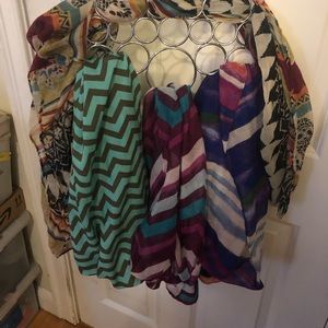 Lot of 4 Infiniti scarves